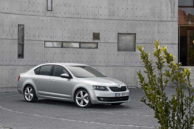 Новая Skoda Octavia универсал 2013 года, поступить в продажу летом 