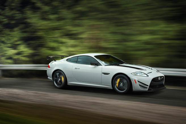 Фото Ягуар XKR-S GT