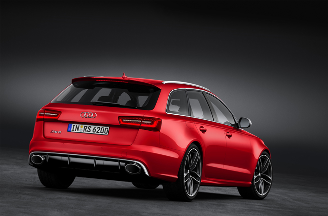 Показан новый Audi RS6 Avant 2013 года