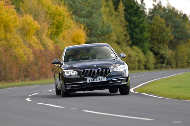 Обзор BMW 7 Series 2012 года