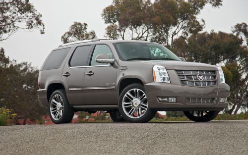 Новый Cadillac Escalade 2013 года