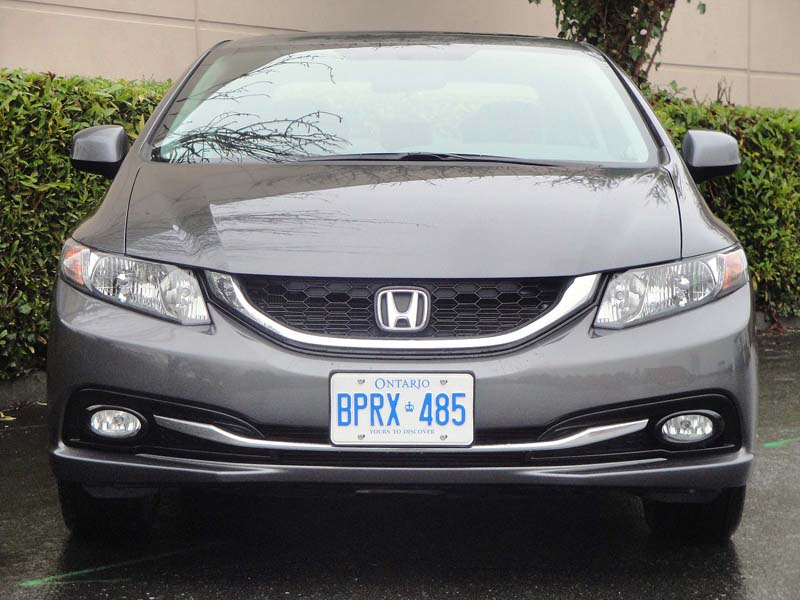 Тест драйв Honda Civic Touring седан 2013 года