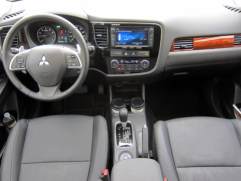 Обзор нового Mitsubishi Outlander 2014 года
