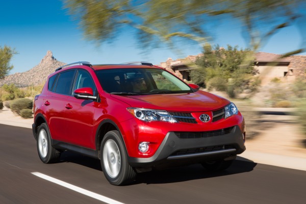 Обзор Toyota RAV4 2013 года