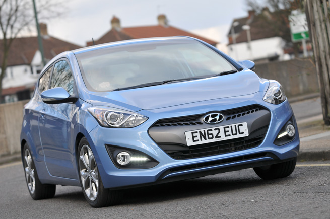 Обзор Hyundai i30 три двери 2013 года