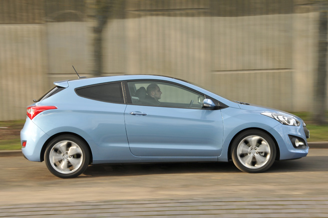 Фото хендай i30 2013