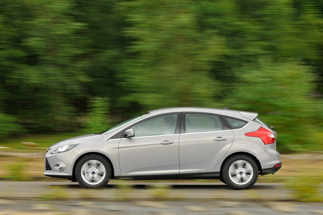 Фото форд фокус 1.0T 100 Ecoboost 2013