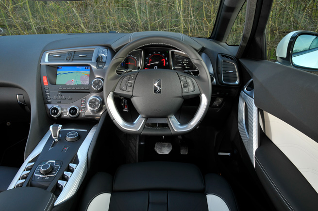 Фото Ситроен DS5 Гибрид